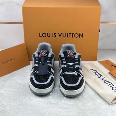 giay lv nam authentic gia tot