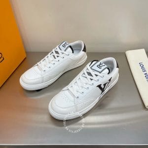 Giày thể thao LV Sneakers màu trắng logo đen - Ảnh 2