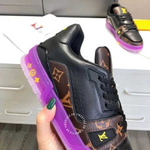 Giày Louis Vuitton Sneaker Trainer đen đế tím hàng hiệu giá tốt - Ảnh 6