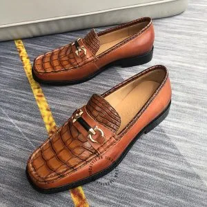 Giày nam Salvatore Ferragamo màu nâu dập vân cá sấu bán chạy nhất tại Sài Gòn