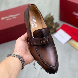 Giày nam Salvatore Ferragamo màu nâu logo chữ nổi - Ảnh 4