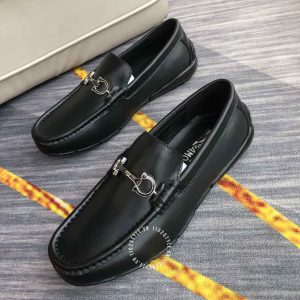 Giày nam hàng hiệu Salvatore Ferragamo màu đen logo kim loại - Ảnh 3