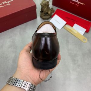 Giày nam Salvatore Ferragamo màu nâu logo chữ nổi - Ảnh 8