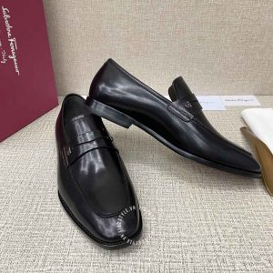 Giày mới nam hàng hiệu Salvatore Ferragamo màu đen trơn - Ảnh 3