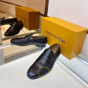 Giày nam hàng hiệu xách tay Louis Vuitton da trơn màu đen - Ảnh 3