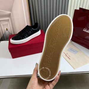 Giày Salvatore Ferragamo thể thao hàng hiệu đen sần trẻ trung - Ảnh 8
