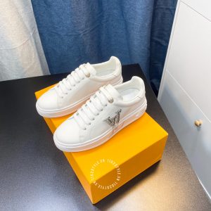 Giày nam siêu cấp Louis Vuitton sneaker màu trắng logo đính đá - Hình ảnh 3
