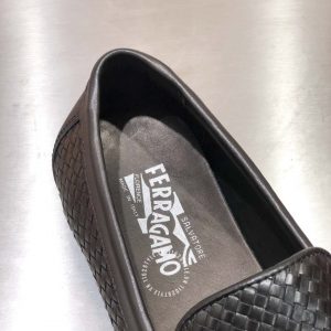 Giày nam da xịn Salvatore Ferragamo màu đen họa tiết nổi bật - Ảnh 8