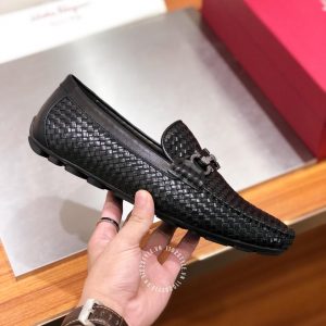 Giày nam da xịn Salvatore Ferragamo màu đen họa tiết nổi bật - Ảnh 6