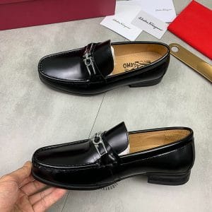 Giày Salvatore Ferragamo đen logo bạc da bò cao cấp - Ảnh 2