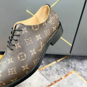 Giày nam hàng hiệu Louis Vuitton màu nâu dây buộc họa tiết Monogam - Hình ảnh 7