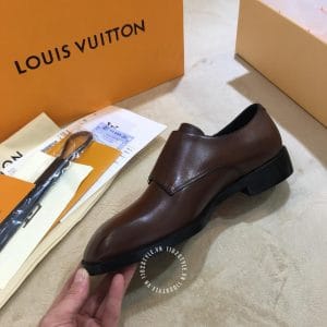 Giày tây Louis Vuitton nâu trơn khóa kim loại đẹp mắt - Hình ảnh 6