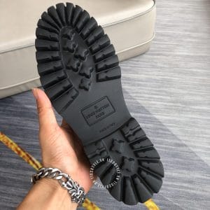 Giày Louis Vuitton lười màu đen đế cao su dày họa tiết Monogram - Ảnh 9