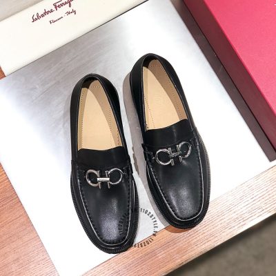 giày loafer hàng hiệu