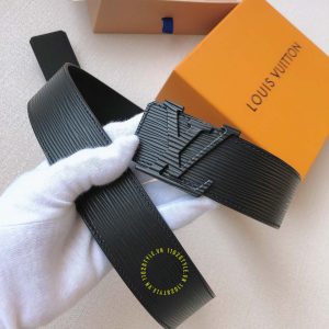 Thắt lưng Louis Vuitton nam mặt logo LV màu đen nhám giá tốt - Ảnh 3
