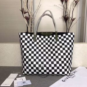 Túi da nữ Givenchy họa tiết bàn cờ hàng hiệu cao cấp - Ảnh 3