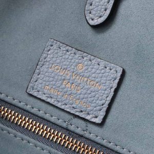 Túi LV Onthego Louis Vuitton Size to nữ màu xanh họa tiết dập chìm - Ảnh 9