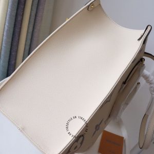 Túi LV Onthego Louis Vuitton Replica 1:1 chính hãng màu be họa tiết tím - Ảnh 6