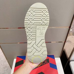 Giày hàng hiệu Versace Sneaker Flyknit màu đen họa tiết chấm bi - Ảnh 9