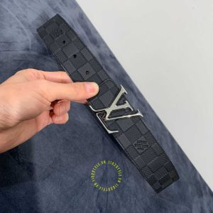 Dây nịt nam cao cấp Louis Vuitton mặt khóa màu ghi super fake 1:1 - Ảnh 4