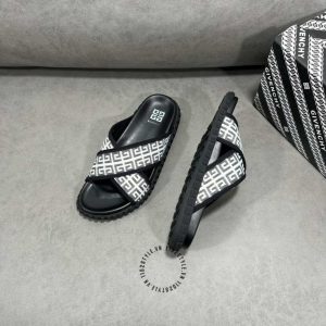 Dép quai chéo Givenchy nam quai hoạ tiết monogram hàng hiệu - Hình ảnh 7