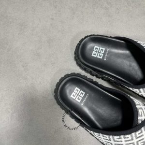 Dép quai chéo Givenchy nam quai hoạ tiết monogram hàng hiệu - Hình ảnh 4