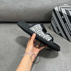 Dép quai ngang Givenchy nam màu đen hàng hiệu Luxury - Hình ảnh 5