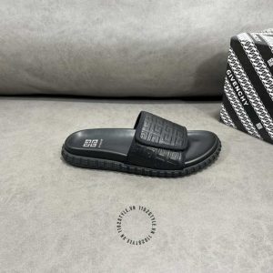 Dép quai ngang nam Givenchy màu đen logo nổi hàng hiệu - Hình ảnh 9