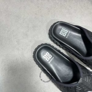 Dép xỏ ngón Givenchy nam màu đen quai in logo nổi hàng hiệu - Hình ảnh 8
