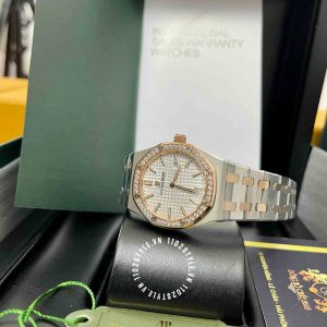 Đồng hồ Audemars Piguet 1 1 nữ Royal Oak 67651SR.ZZ.1261SR.01 - Ảnh 7