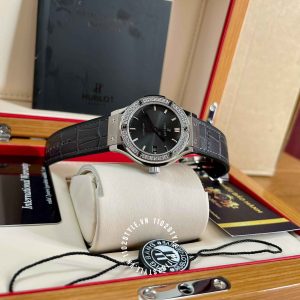 Đồng hồ Hublot Rep 1:1 Classic Fusion Grey 565.NX.7071.LR.1204 - Hình ảnh 7