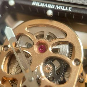 Đồng hồ Richard Mille Super Fake RM 52 01 Skull Watch Tourbillon - Hình ảnh 13