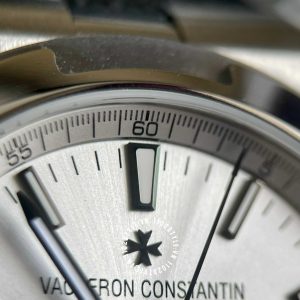 Đồng hồ Vacheron Constantin Fake 1:1 Overseas 5500V/110A-B075 - Hình ảnh 26