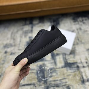 Giày nam thể thao Versace màu đen họa tiết vàng cao cấp - Hình ảnh 7