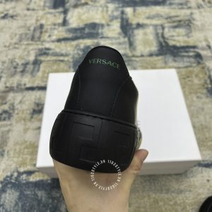 Giày nam thể thao Versace màu đen họa tiết vàng cao cấp - Hình ảnh 8