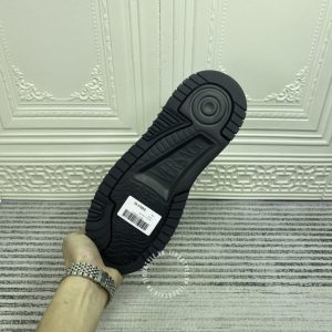 Giày nam Versace thể thao da xịn màu đen hàng hiệu cao cấp - Ảnh 9