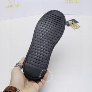 Giày nam Versace sneaker màu đen họa tiết hàng hiệu - Ảnh 9