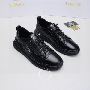 Giày nam Versace sneaker màu đen họa tiết hàng hiệu - Ảnh 2