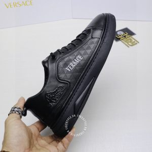 Giày nam Versace sneaker màu đen họa tiết hàng hiệu - Ảnh 7