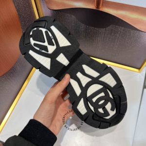 Giày thể thao Dolce & Gabbana màu trắng phối đỏ nổi bật - Ảnh 9