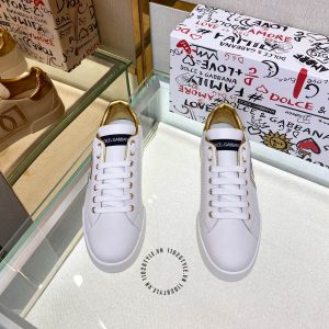 Giày Dolce & Gabbana unisex màu trắng gót và logo vàng nổi bật - Ảnh 2