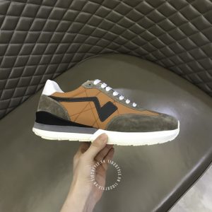 Giày thể thao nam Versace da lộn màu nâu phối cam fake 1:1 - Ảnh 6
