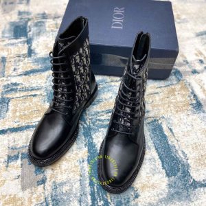 Giày super fake giá tốt Dior Boot màu đen họa tiết Monogram - Ảnh 2