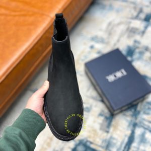 Giày super fake giá tốt Dior Chelsea Boot da lộn màu đen - Hình ảnh 6