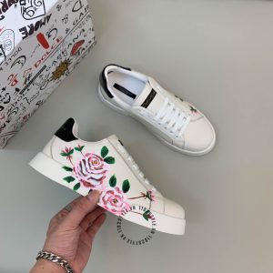 Giày thể thao Dolce & Gabbana hoạ tiết hoa hồng hàng hiệu - Ảnh 3