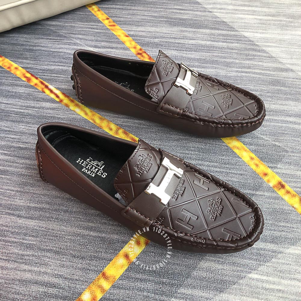 Kiểu dáng và thiết kế của đôi giày Hermes nâu