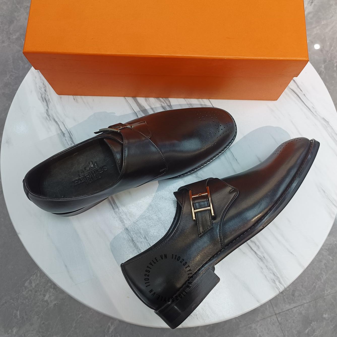 KIểu dáng và thiết kế của đôi giày Hermes