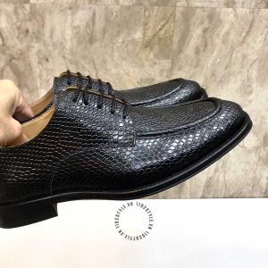 Giày tây nam hàng hiệu Hermes màu đen hoạ tiết da rắn - Hình ảnh 7