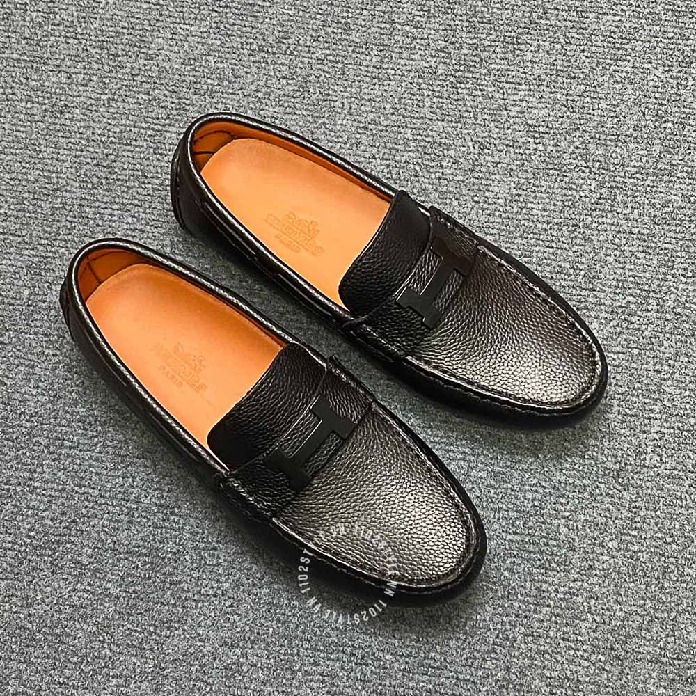 Kiểu dáng và thiết kế của đôi giày Hermes