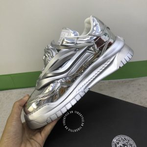 Giày nam Versace sneaker màu bạc cao cấp hàng hiệu - Ảnh 5